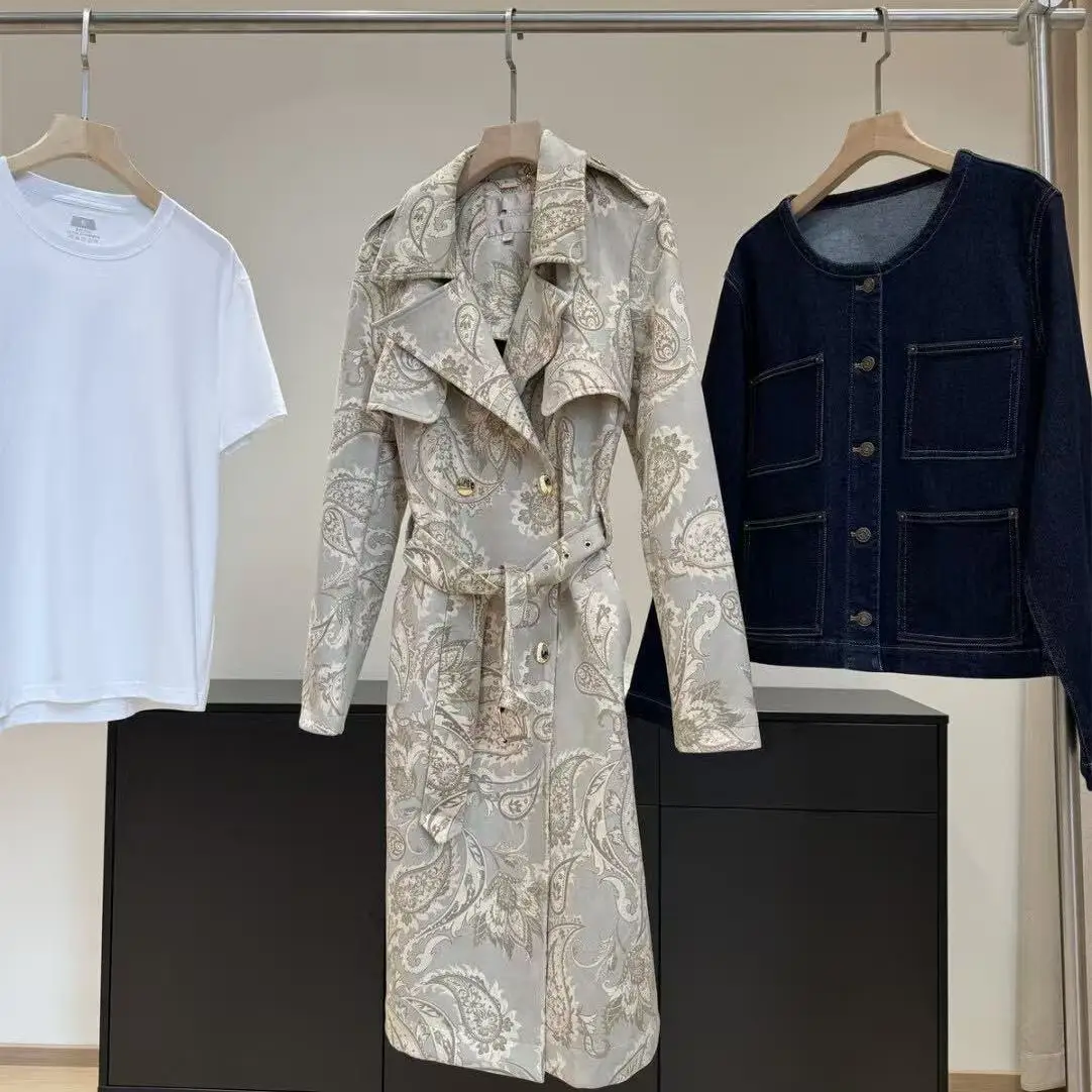 Sli Belted Mid-Length Coat Faionable Turn-down Collar Squirrel Skin Velvet Nut Flower Windbreaker Outerwear
Sli Belted Mid-Length Coat Faionable Turn-down Collar Squirrel Skin Velvet Nut Flower Windbreaker Outerwear