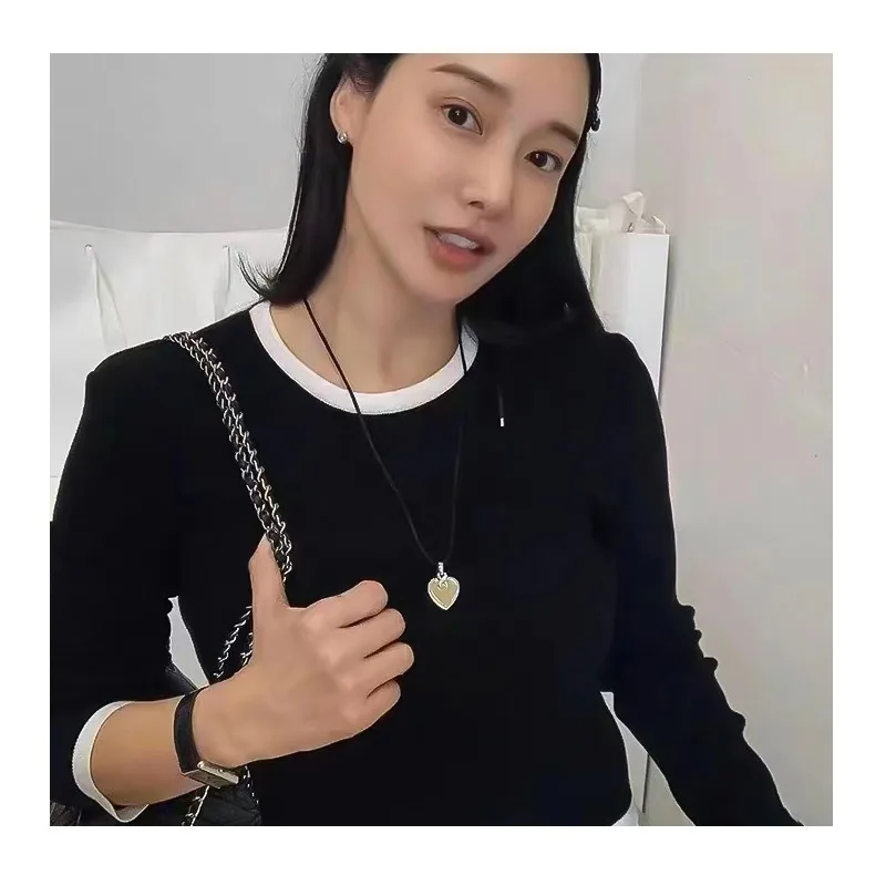 Che Jingyuan, The Same Love Drawstring Necklace, The Little Sweet Potato Is Popular, and The Blogger of Dongdaemun, South Korea,
Che Jingyuan, The Same Love Drawstring Necklace, The Little Sweet Potato Is Popular, and The Blogger of Dongdaemun, South Korea,