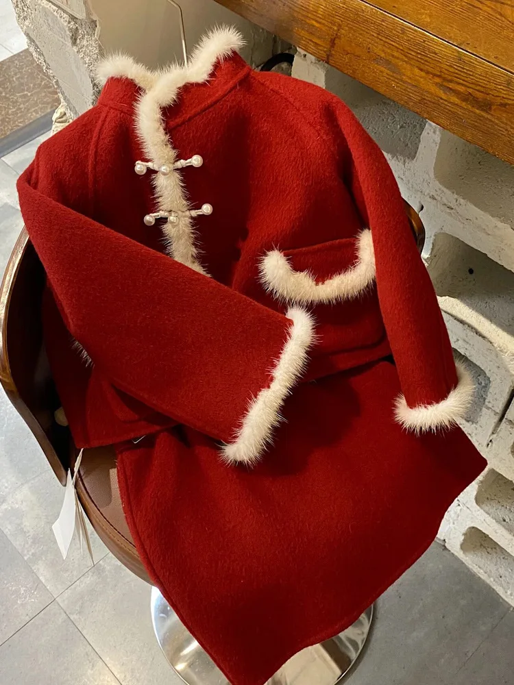 Girls' suit autumn and winter fleece sweater 2025 new children's Korean version winter two-piece set
Girls' suit autumn and winter fleece sweater 2025 new children's Korean version winter two-piece set