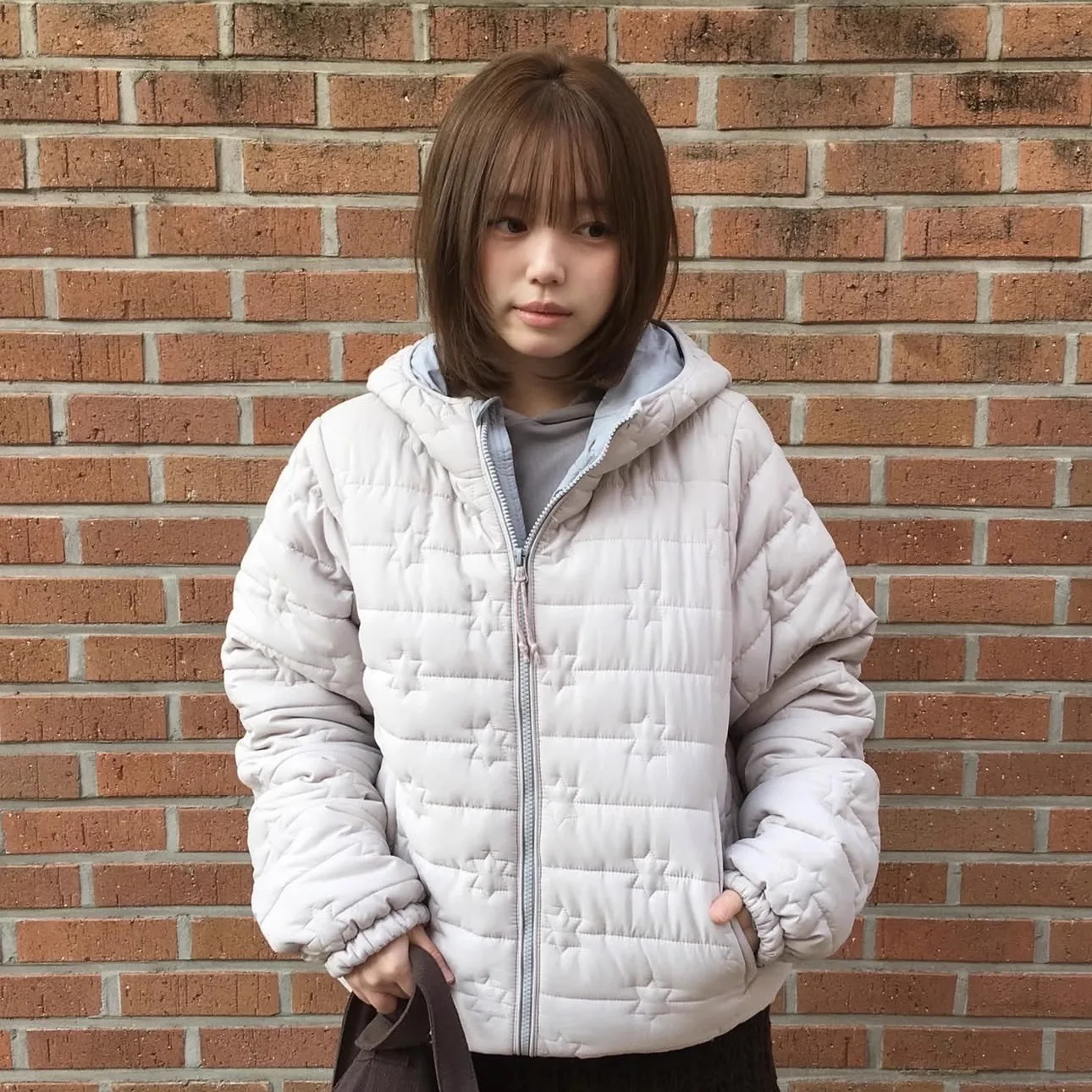 Lightweight Cotton Jaet with Zipper Hooded Star Stitching Women's Winter Outerwear Comfortable Loose Fit Long Sve Coat
Lightweight Cotton Jaet with Zipper Hooded Star Stitching Women's Winter Outerwear Comfortable Loose Fit Long Sve Coat