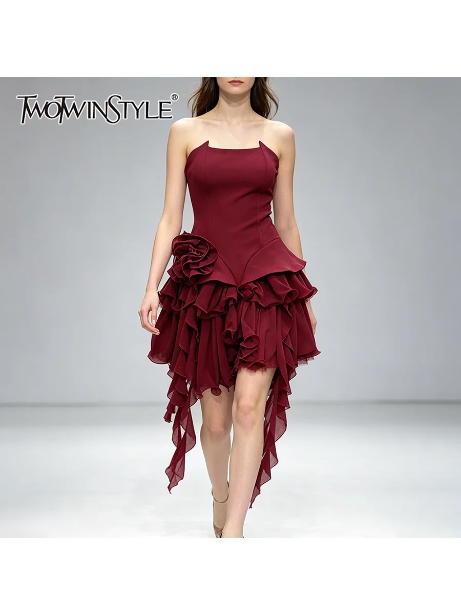 Платье TWOTWINSTYLE с цветочным принтом и вставками для женщин, без бретелек, без рукавов, с завышенной талией, с драпировкой, А-силуэт, модное женское платье
Платье TWOTWINSTYLE с цветочным принтом и вставками для женщин, без бретелек, без рукавов, с завышенной талией, с драпировкой, А-силуэт, модное женское платье