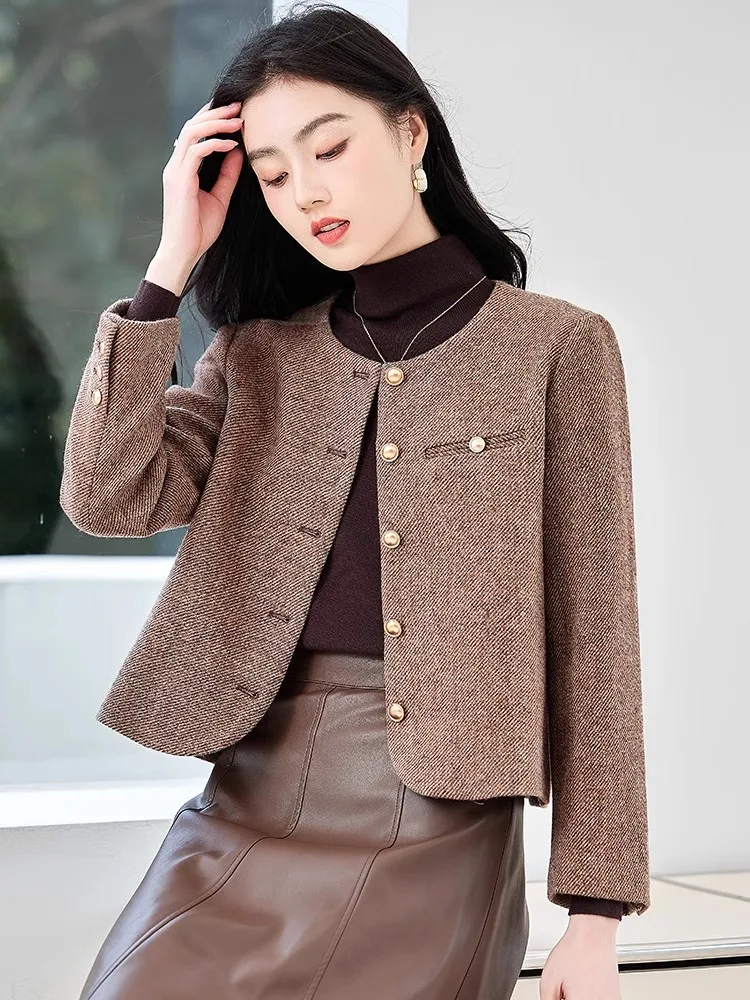 Small Fragrance Style Women's Short Coat Autumn Winter Spring round Neck Suit Top High-End Feeling Short Size Fashionable
Small Fragrance Style Women's Short Coat Autumn Winter Spring round Neck Suit Top High-End Feeling Short Size Fashionable