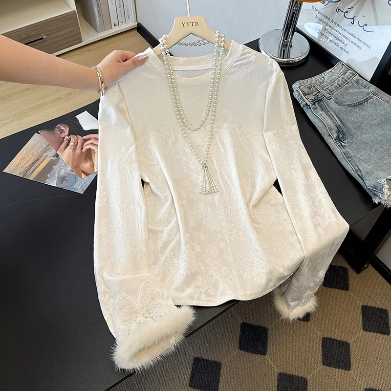 Женская базовая футболка с цветочной вышивкой и длинным рукавом, осенне-зимняя новинка, в национальном стиле, для повседневной носки, художественный дизайн
Женская базовая футболка с цветочной вышивкой и длинным рукавом, осенне-зимняя новинка, в национальном стиле, для повседневной носки, художественный дизайн