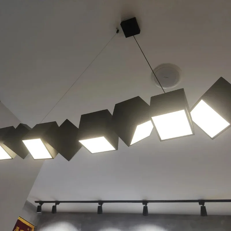 Современный минималистичный обеденный стол, подвесной светильник для ресторанов, магазинов, стеллажи для витрин, кофейни, украшение интерьера, освещение
Современный минималистичный обеденный стол, подвесной светильник для ресторанов, магазинов, стеллажи для витрин, кофейни, украшение интерьера, освещение