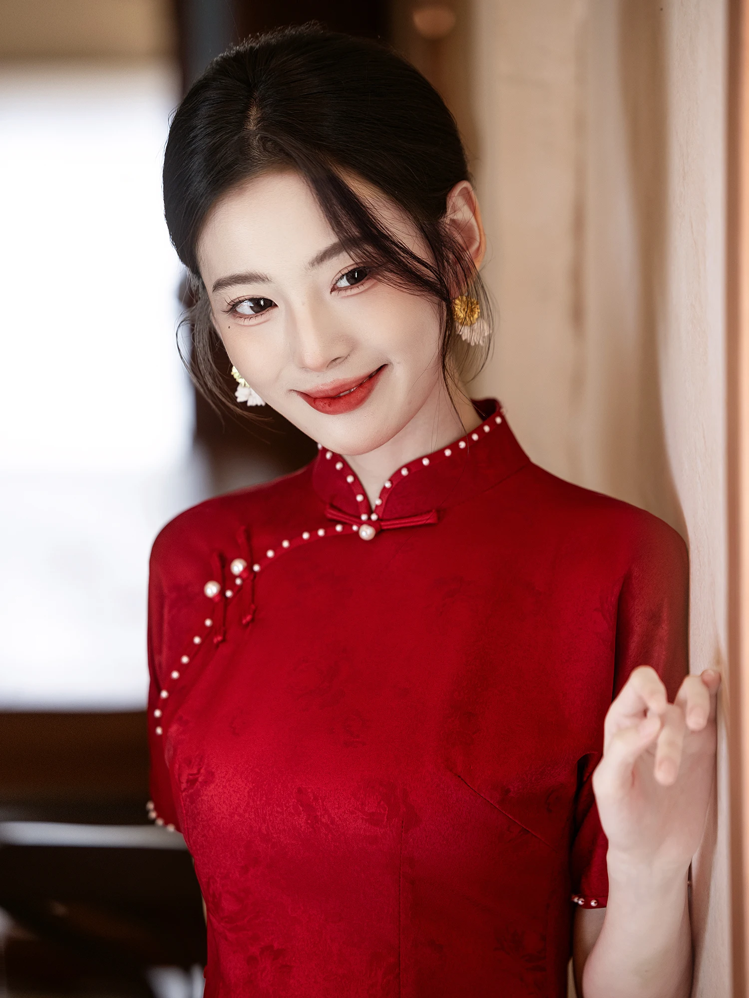 Qija Jiangnan Red Engagement Mid-Length Gown Wedding Ceremony Dress Chinese Style New Design for Women Summer
Qija Jiangnan Red Engagement Mid-Length Gown Wedding Ceremony Dress Chinese Style New Design for Women Summer