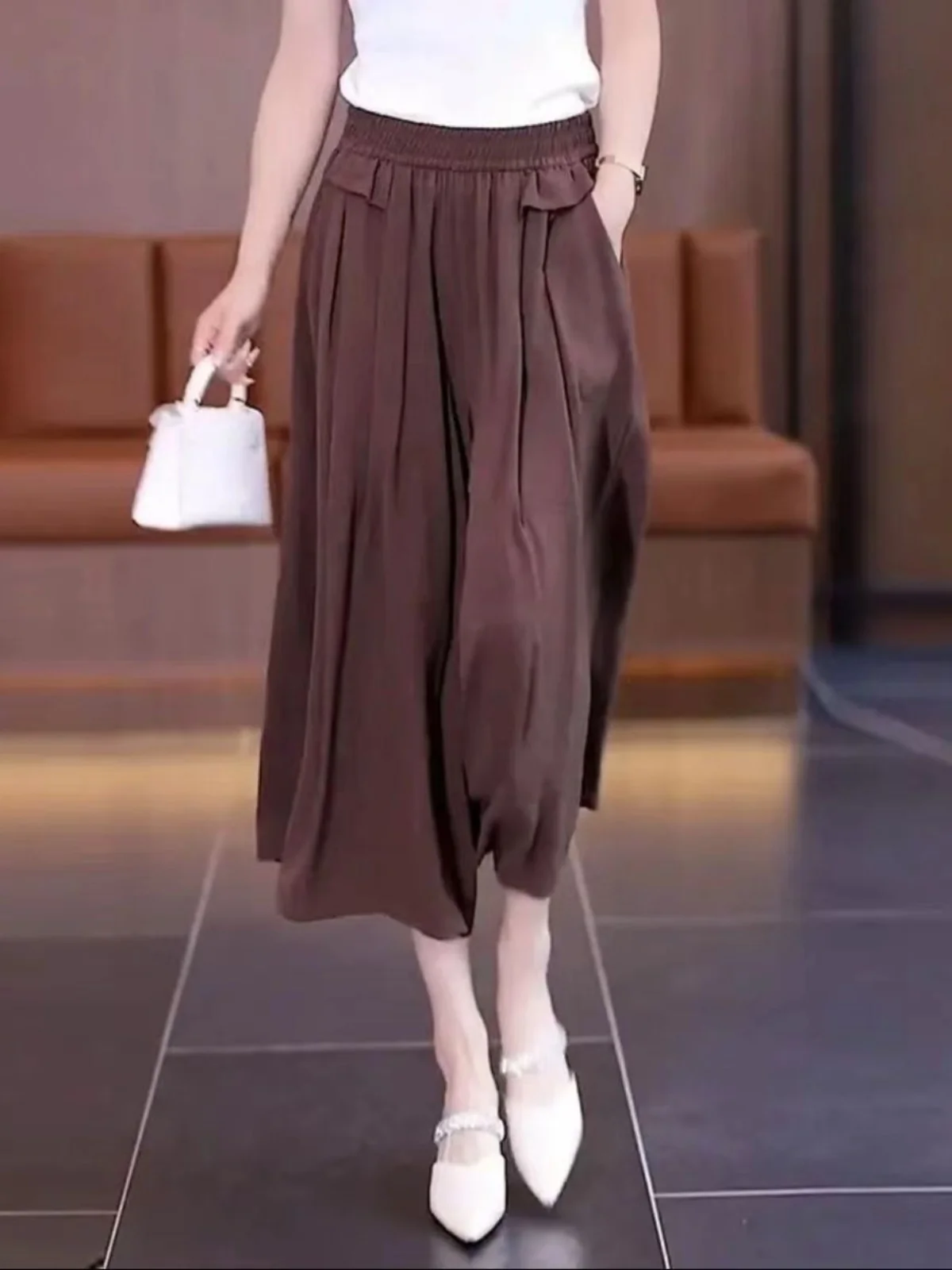 High Waist Wide Leg Pants Summer 2026 Women's Loose Fit Seven-Foot Ice Silk New Fashion Elegant Casual Trousers
High Waist Wide Leg Pants Summer 2026 Women's Loose Fit Seven-Foot Ice Silk New Fashion Elegant Casual Trousers