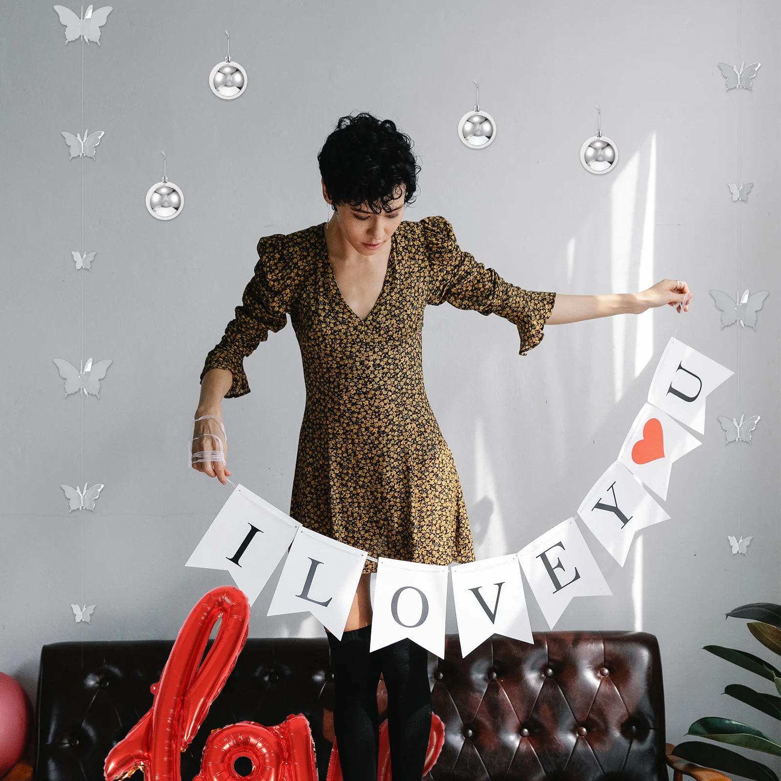 12 шт. блестящих подвесных украшений для потолка, пластиковые, небьющиеся, для Дня святого Валентина, дня рождения, Рождества, вечеринки
12 шт. блестящих подвесных украшений для потолка, пластиковые, небьющиеся, для Дня святого Валентина, дня рождения, Рождества, вечеринки