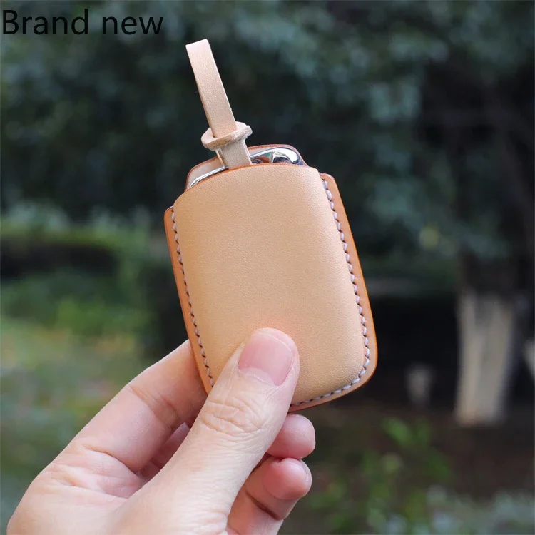 Suitable for Magotan B8/CC Weiran Passat Leather Key Bag Handmade Vegetable Tanned Leather Key Cover
Suitable for Magotan B8/CC Weiran Passat Leather Key Bag Handmade Vegetable Tanned Leather Key Cover
