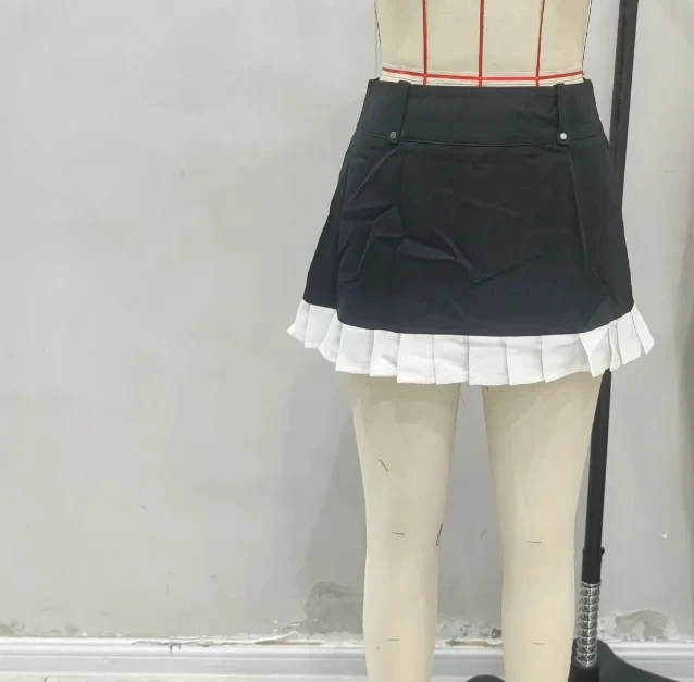 Women's Fashion Sexy Skirts Personalized Street Style Black & White Color Blocked High Waist Pleated Short Skirt for Women
Women's Fashion Sexy Skirts Personalized Street Style Black & White Color Blocked High Waist Pleated Short Skirt for Women
