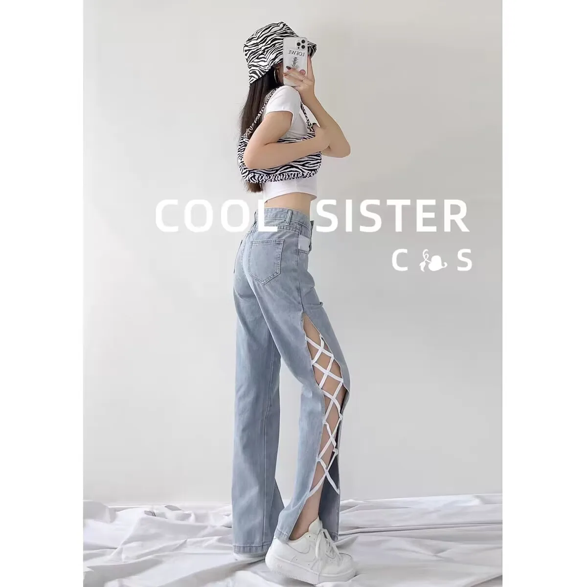 2023 Denim Trousers New Sexy Side Split Irregular High Waist Strap Jeans Women's Straight Slender and Popular Pants
2023 Denim Trousers New Sexy Side Split Irregular High Waist Strap Jeans Women's Straight Slender and Popular Pants