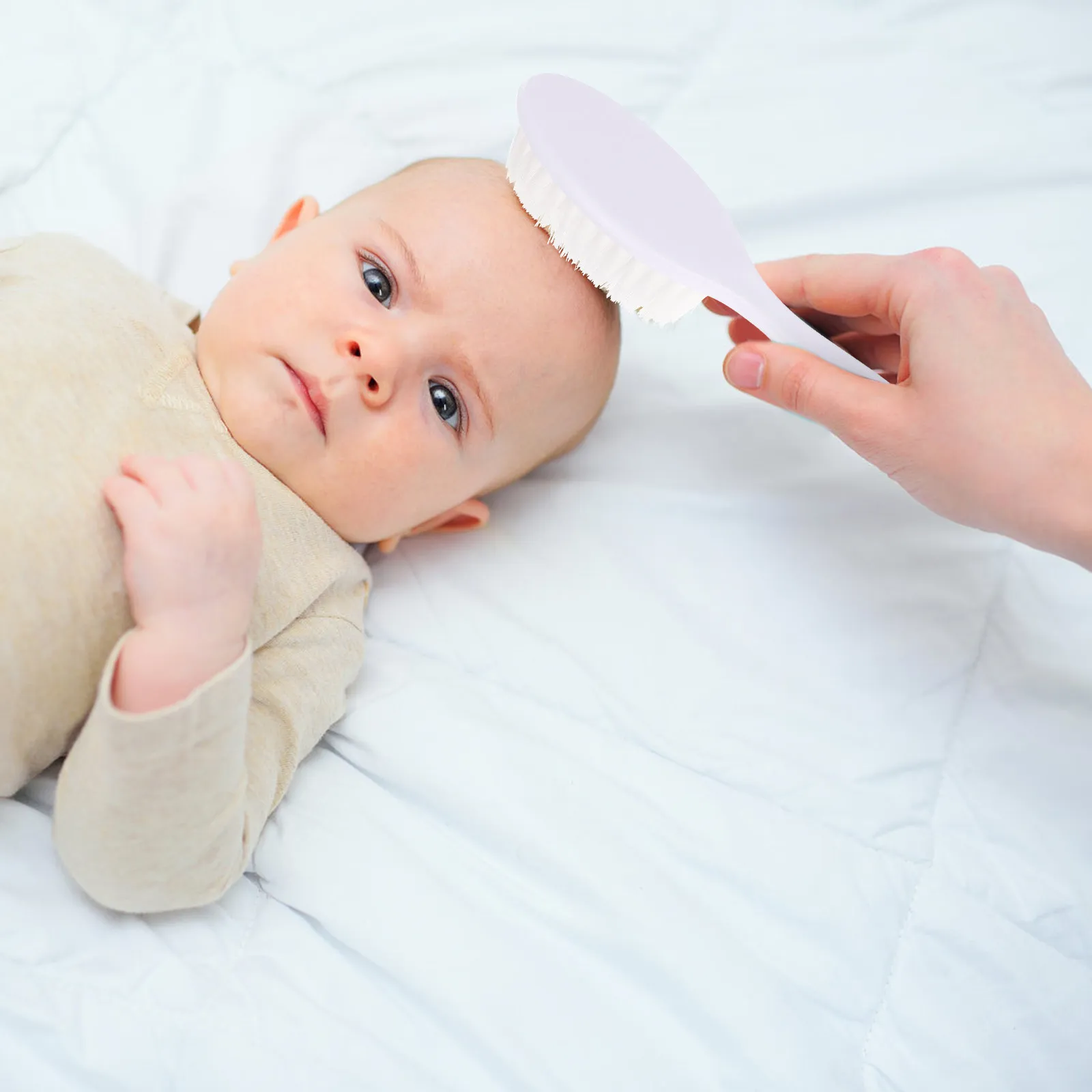 1Set Creative Baby Hair Brush and Comb White Infant Massage Scalp Detangle Toddler Hair Washing Grooming Kit Baby Supplies
1Set Creative Baby Hair Brush and Comb White Infant Massage Scalp Detangle Toddler Hair Washing Grooming Kit Baby Supplies