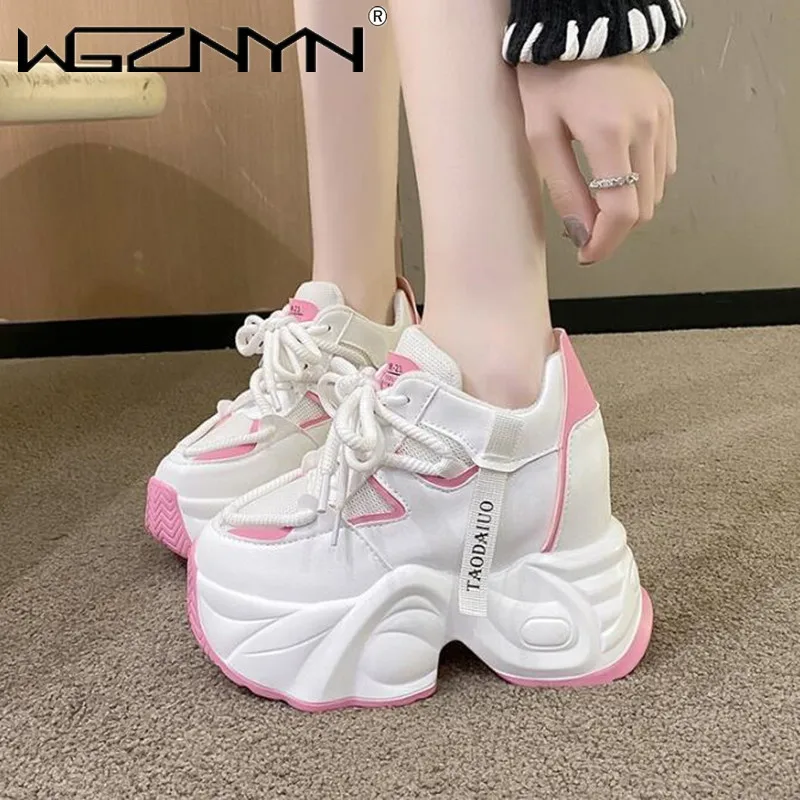 NEW Women Winter Mesh Chunky Sneakers 11CM High Platform Casual Shoes Breathable Sports Sneakers Woman Warm Fur Vulcanized Shoes
NEW Women Winter Mesh Chunky Sneakers 11CM High Platform Casual Shoes Breathable Sports Sneakers Woman Warm Fur Vulcanized Shoes
