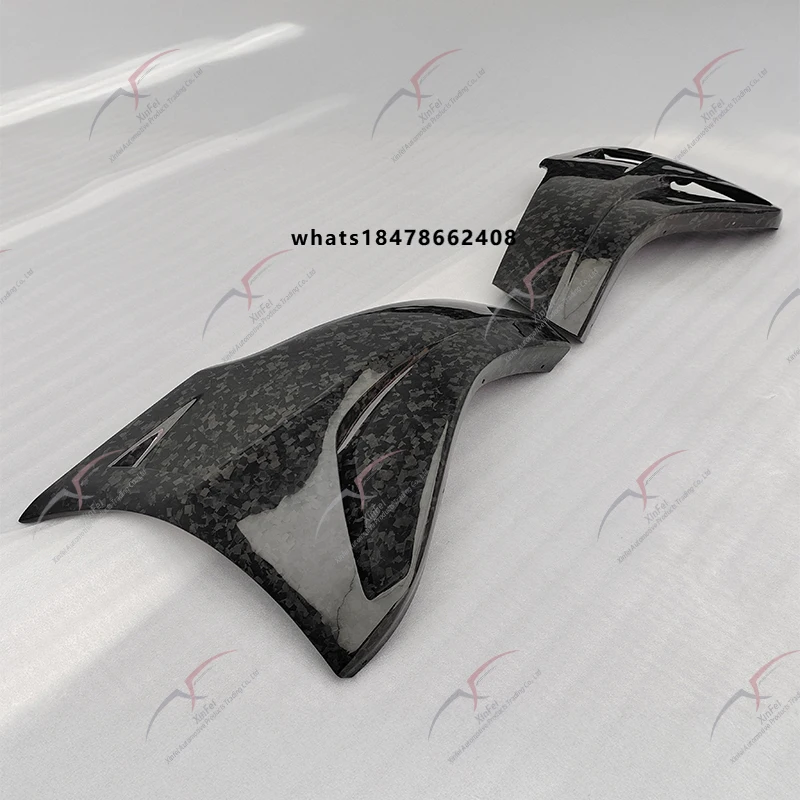 Car Modification MSY Style Carbon Fiber Rear Bumper Rear Bumper Panel Suitable for Aston Martin DB11 Body Kit Upgrade
Car Modification MSY Style Carbon Fiber Rear Bumper Rear Bumper Panel Suitable for Aston Martin DB11 Body Kit Upgrade