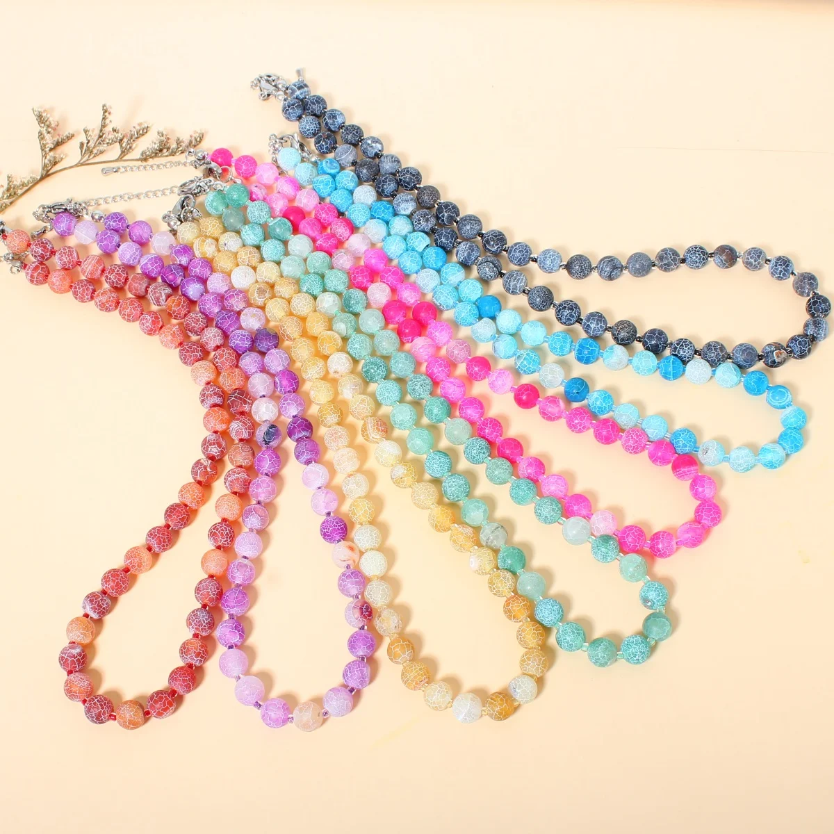 Weathered agate glass bead semi precious stone necklace, stainless steel lobster clasp, unisex length approximately 42CM
Weathered agate glass bead semi precious stone necklace, stainless steel lobster clasp, unisex length approximately 42CM