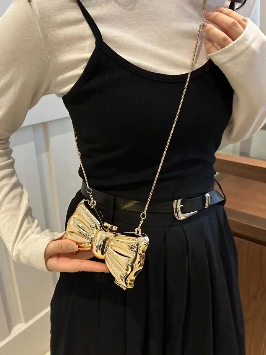 Mini Bow Knot Chain Crossbody Bag For Women, Small Evening Clutch Purse With Chain Strap
Mini Bow Knot Chain Crossbody Bag For Women, Small Evening Clutch Purse With Chain Strap