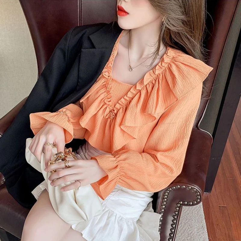 Женская шифоновая блузка с V-образным вырезом и рукавами-фонариками, элегантный универсальный топ, новинка весна-осень 2026
Женская шифоновая блузка с V-образным вырезом и рукавами-фонариками, элегантный универсальный топ, новинка весна-осень 2026