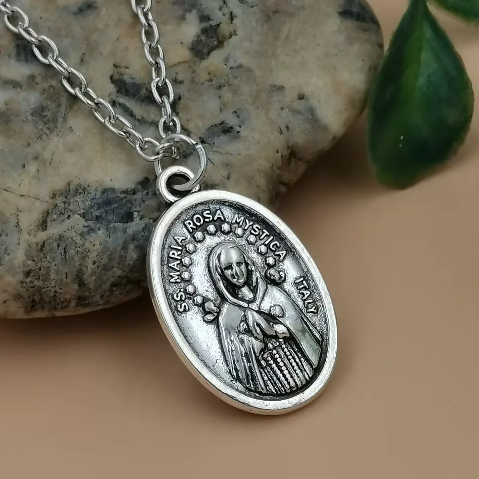 10Pcs Retro Alloy MARIA ROSA MYSTICA ITALY Pendant Necklace Men Women Christmas Accessory A-1053d
10Pcs Retro Alloy MARIA ROSA MYSTICA ITALY Pendant Necklace Men Women Christmas Accessory A-1053d