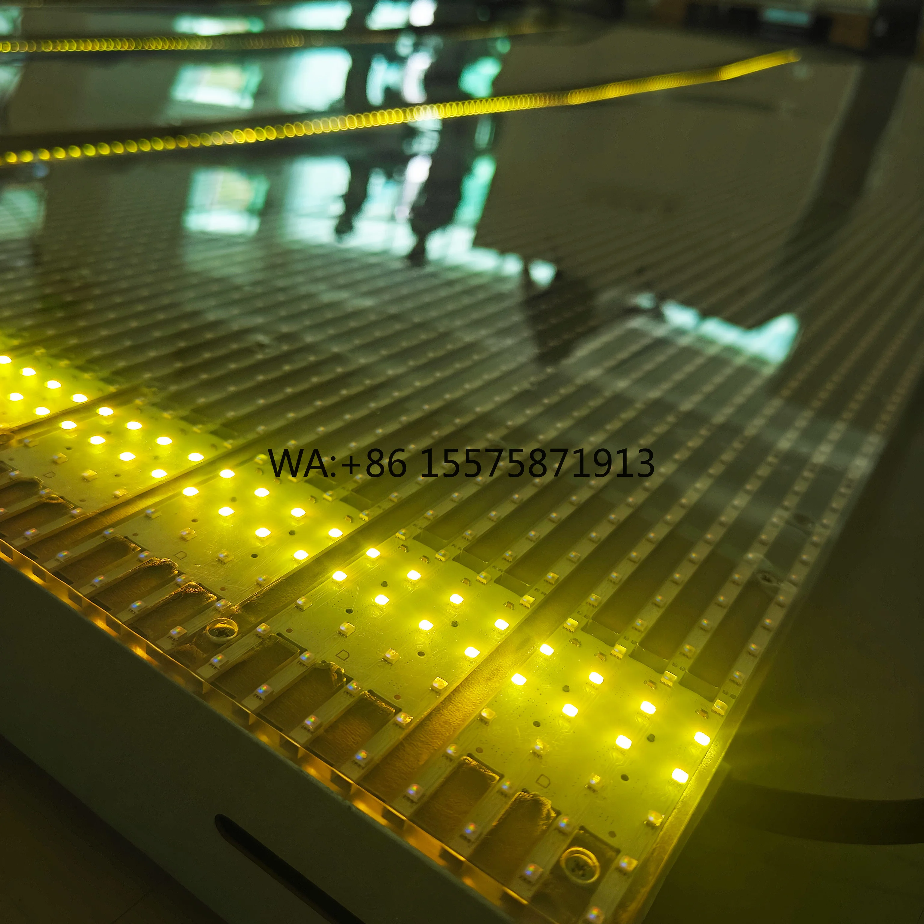 Customizable Hot Sale Wholesale Customized Film Crystal Display Screen Wholesale Bendable Led Display
Customizable Hot Sale Wholesale Customized Film Crystal Display Screen Wholesale Bendable Led Display