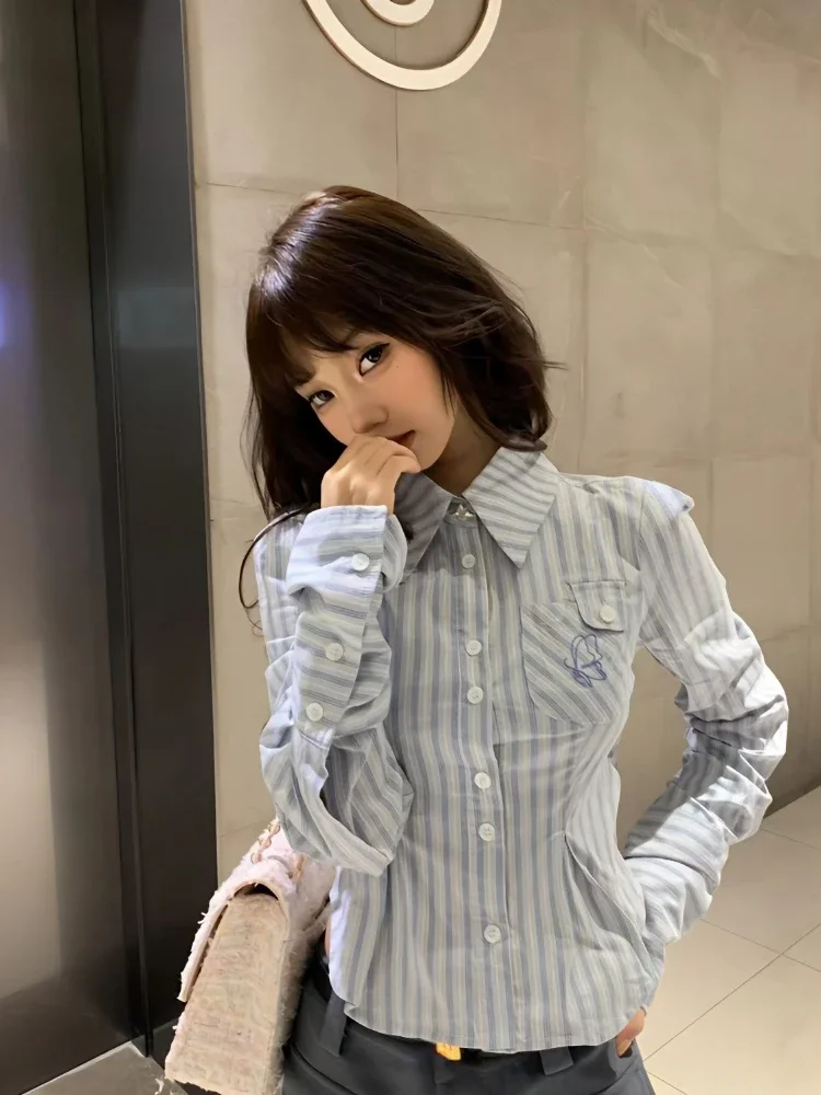 Design Chic Y2k Blouses Long Sleeve Striped Pockets Butterfly Button Shirts Spring Female Slim Preppy Style 2000s Girl Clothing
Design Chic Y2k Blouses Long Sleeve Striped Pockets Butterfly Button Shirts Spring Female Slim Preppy Style 2000s Girl Clothing