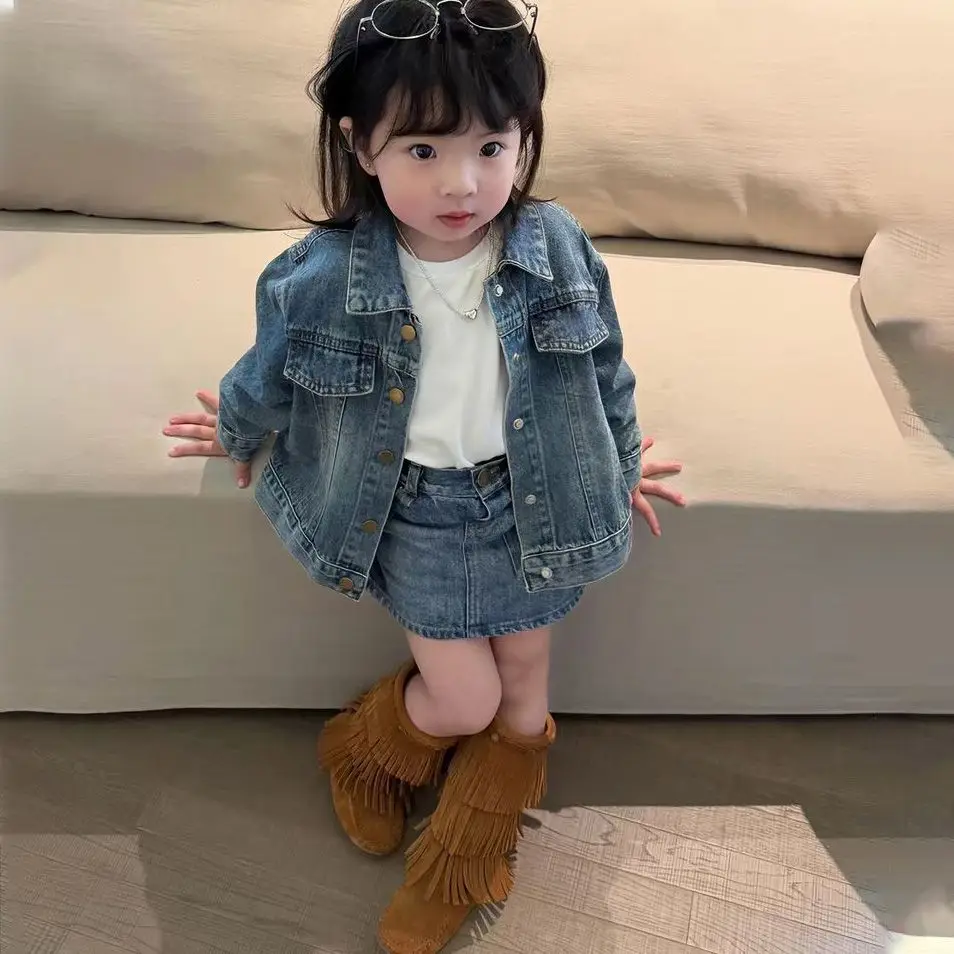 Girls Spring Autumn Fashion Set Children's Deinm Jacket And Short Skirt Two-Piece Set
Girls Spring Autumn Fashion Set Children's Deinm Jacket And Short Skirt Two-Piece Set