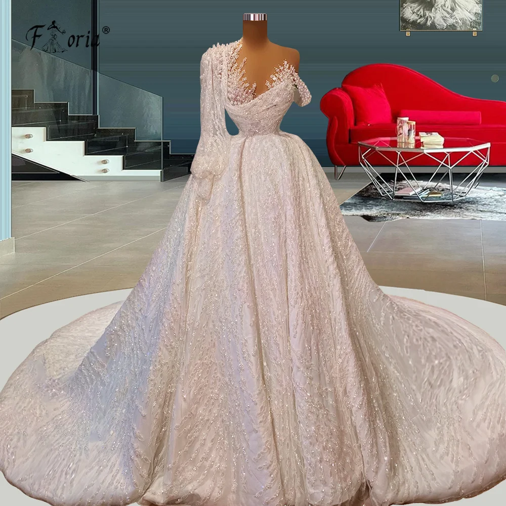 Dubai Pearls Ball Gown Wedding Dresses with Court Train One Shoulder Beaded Bridal Gowns For African Woman Vestidos De Novia
Dubai Pearls Ball Gown Wedding Dresses with Court Train One Shoulder Beaded Bridal Gowns For African Woman Vestidos De Novia