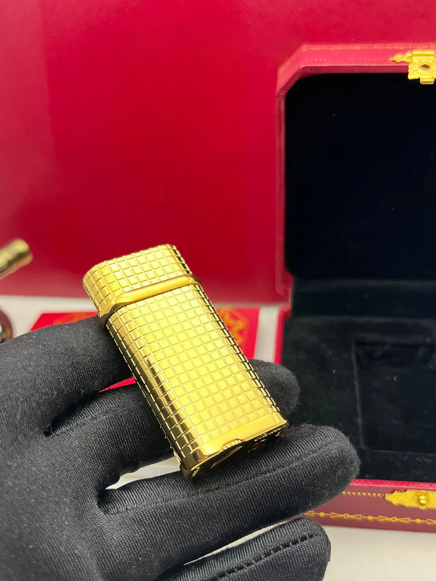 New Windproof Butane Gas Lighter Grinding Wheel Ignition Portable Outdoor Inflatable Lighter Men's Smoking Accessories Gift Box
New Windproof Butane Gas Lighter Grinding Wheel Ignition Portable Outdoor Inflatable Lighter Men's Smoking Accessories Gift Box