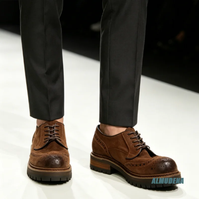 Brown Platform Oxford Shoes Men's Round Toe Lace-Up Vintage Office Casual Outdoor Autumn Winter Street Style Fashion Shoes
Brown Platform Oxford Shoes Men's Round Toe Lace-Up Vintage Office Casual Outdoor Autumn Winter Street Style Fashion Shoes