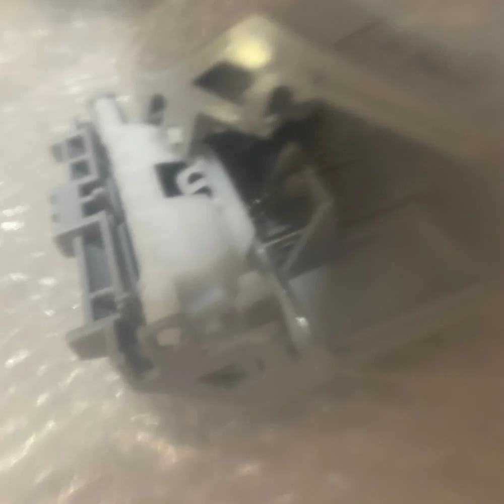 RM2-5745-000 F2A68-67913 для HP M402 M403 M426 M427 M501 M506 M507 M527 M528 M304 M305 M329 M40 M428 Разделительный ролик 
RM2-5745-000 F2A68-67913 для HP M402 M403 M426 M427 M501 M506 M507 M527 M528 M304 M305 M329 M40 M428 Разделительный ролик