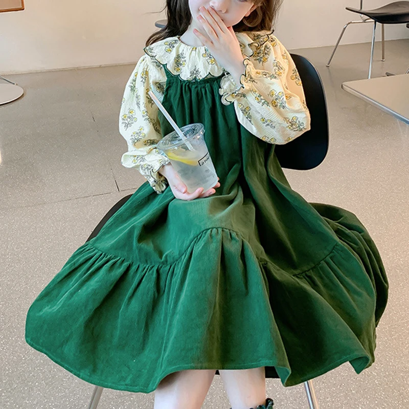 Girl's dress two piece suit embroidered shirt+strap skirt Spring and Autumn Princess Party Korean version 3 4 5 6 7 8 9 10 years
Girl's dress two piece suit embroidered shirt+strap skirt Spring and Autumn Princess Party Korean version 3 4 5 6 7 8 9 10 years