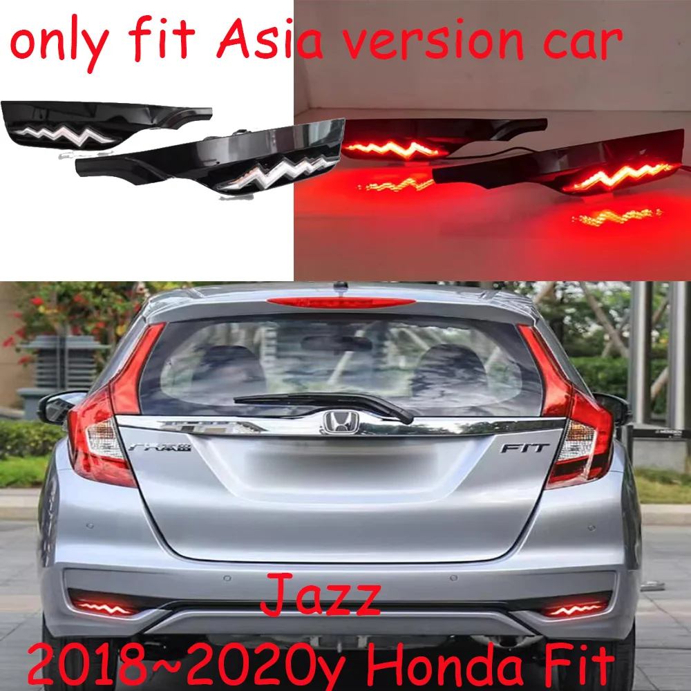Asia version Car bumper tail light for Honda Jazz Fit taillight 2018~2020y auto accessories LED Taillamp rear light fog light
Asia version Car bumper tail light for Honda Jazz Fit taillight 2018~2020y auto accessories LED Taillamp rear light fog light