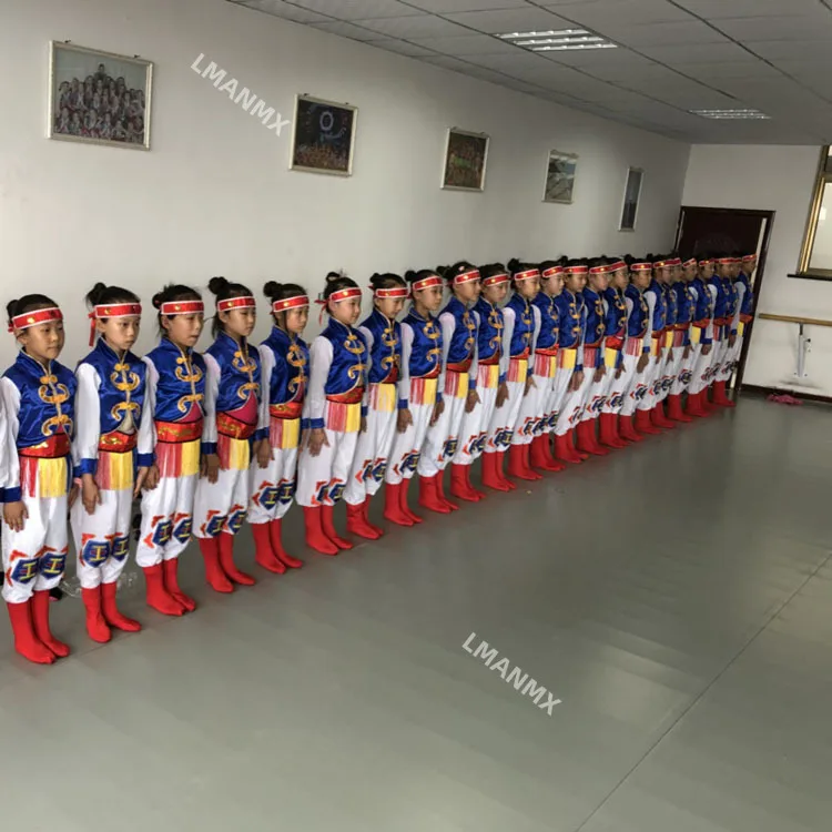 Детские монгольские костюмы для выступлений для мальчиков и девочек, монгольские танцевальные костюмы с палочками для еды
Детские монгольские костюмы для выступлений для мальчиков и девочек, монгольские танцевальные костюмы с палочками для еды
