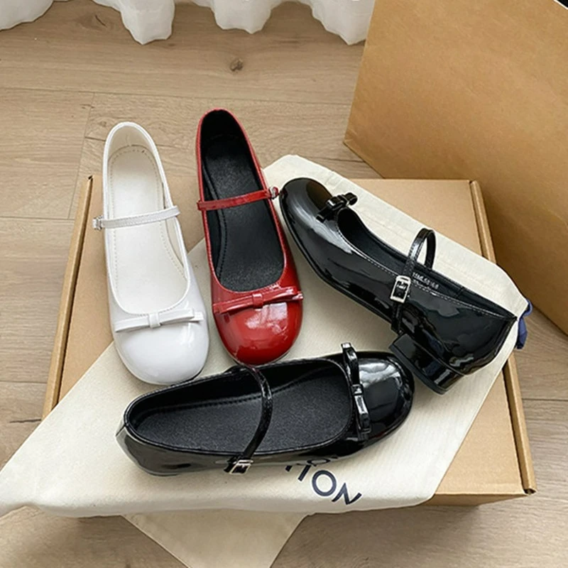 Весенне-осенние винно-красные туфли Мэри Джейн для женщин на низком каблуке, модные кожаные туфли с круглым носком и бантом-бабочкой, элегантные женские туфли для платья
Весенне-осенние винно-красные туфли Мэри Джейн для женщин на низком каблуке, модные кожаные туфли с круглым носком и бантом-бабочкой, элегантные женские туфли для платья