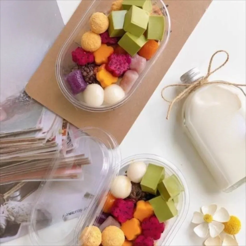 50pcs Clear Dessert Container with Lid 500/280ML Cake Container Cake Packing Box Portable Oval Mousse Dessert Cups with Cover
50pcs Clear Dessert Container with Lid 500/280ML Cake Container Cake Packing Box Portable Oval Mousse Dessert Cups with Cover