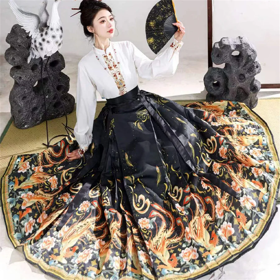 Традиционная китайская Современная Женская юбка Hanfu с изображением лошади, топ Mamianqun, юбка с изображением лошади, комплект из двух предметов 2024
Традиционная китайская Современная Женская юбка Hanfu с изображением лошади, топ Mamianqun, юбка с изображением лошади, комплект из двух предметов 2024