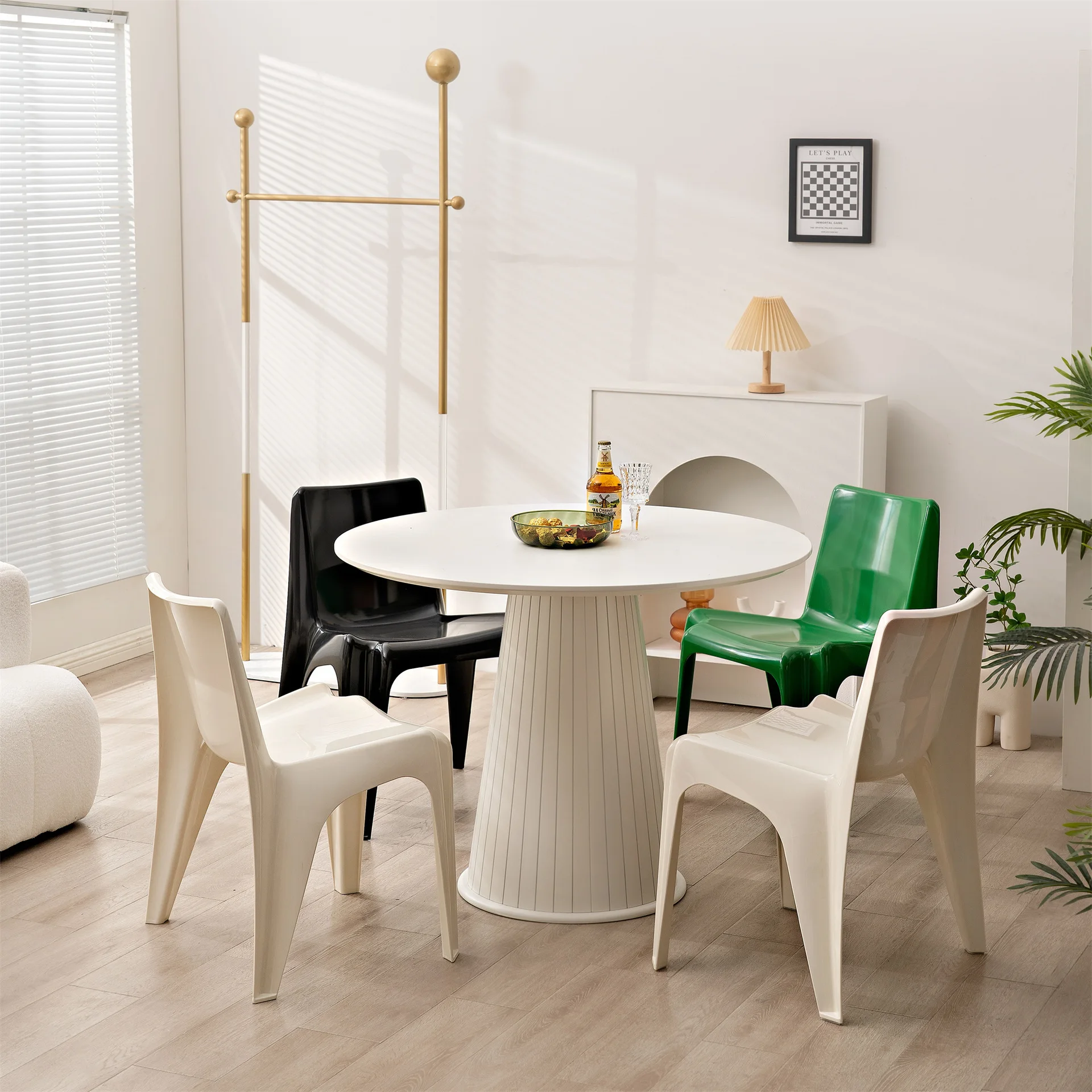 Living room ancient plastic dining chair creative simple light luxury ins Internet celebrity stackable cafe back chair customiza
Living room ancient plastic dining chair creative simple light luxury ins Internet celebrity stackable cafe back chair customiza