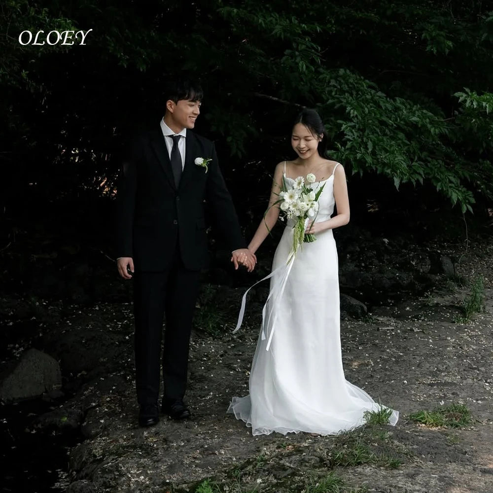 OLOEY Newest Simple Bridal Dresses Spaghetti Strap Formal Evening Dress Elegant Floor-length A-line Wedding Dresses 웨딩드레스
OLOEY Newest Simple Bridal Dresses Spaghetti Strap Formal Evening Dress Elegant Floor-length A-line Wedding Dresses 웨딩드레스