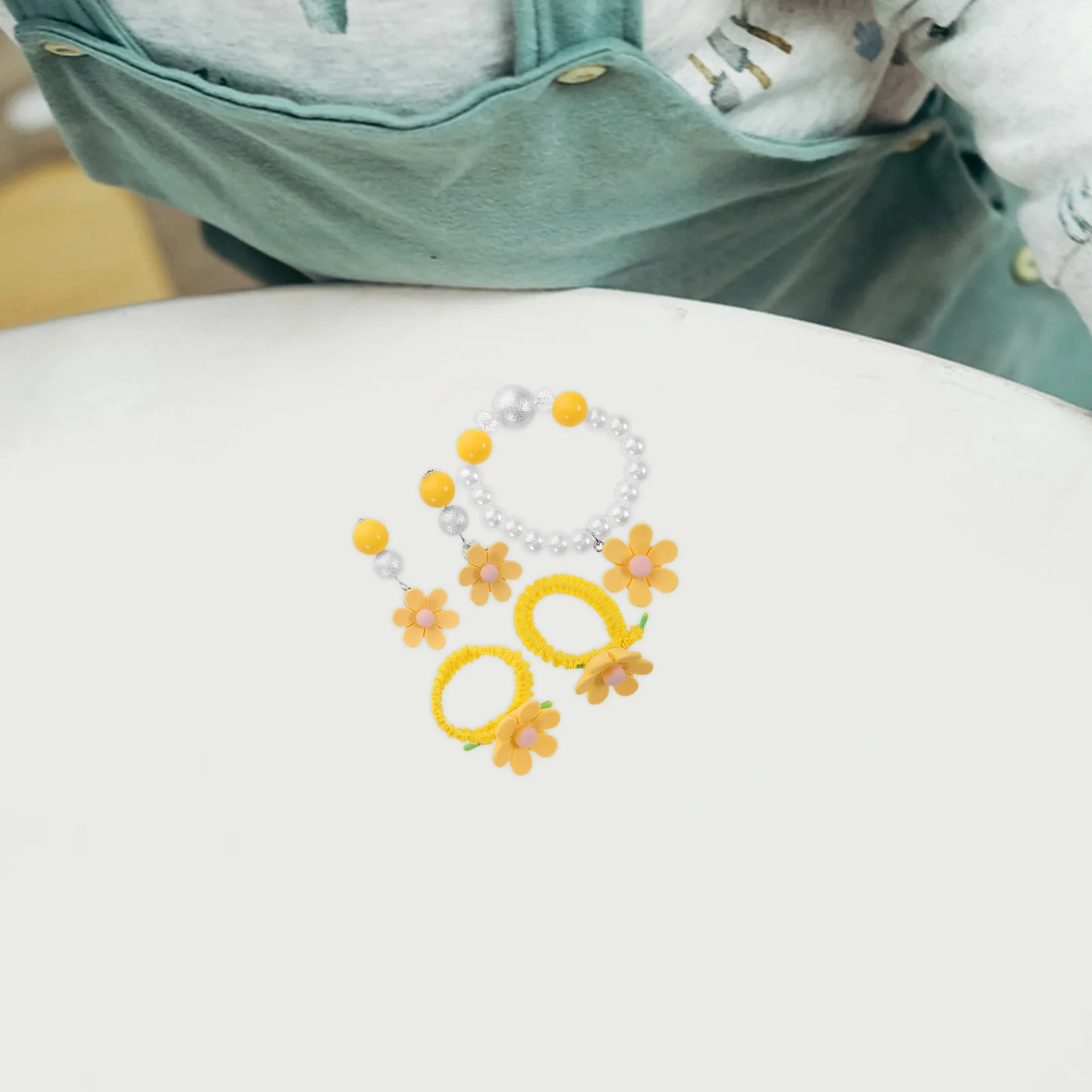 1Set Daisy Bracelet for Kids Little Girls Pearl Bracelets Comfortable Elastic Stretchy Fit Jewelry Set Everyday Special Occasion
1Set Daisy Bracelet for Kids Little Girls Pearl Bracelets Comfortable Elastic Stretchy Fit Jewelry Set Everyday Special Occasion