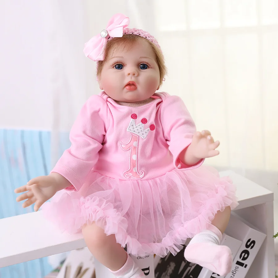 Rebirth Doll -20 inches (about 50 centimeters) cute and soft vinyl realistic baby doll, suitable for real life, equipped with a full set of accessories, very suitable for holding, playing and giving gifts, suitable for children over 3 years old
Rebirth Doll -20 inches (about 50 centimeters) cute and soft vinyl realistic baby doll, suitable for real life, equipped with a full set of accessories, very suitable for holding, playing and giving gifts, suitable for children over 3 years old