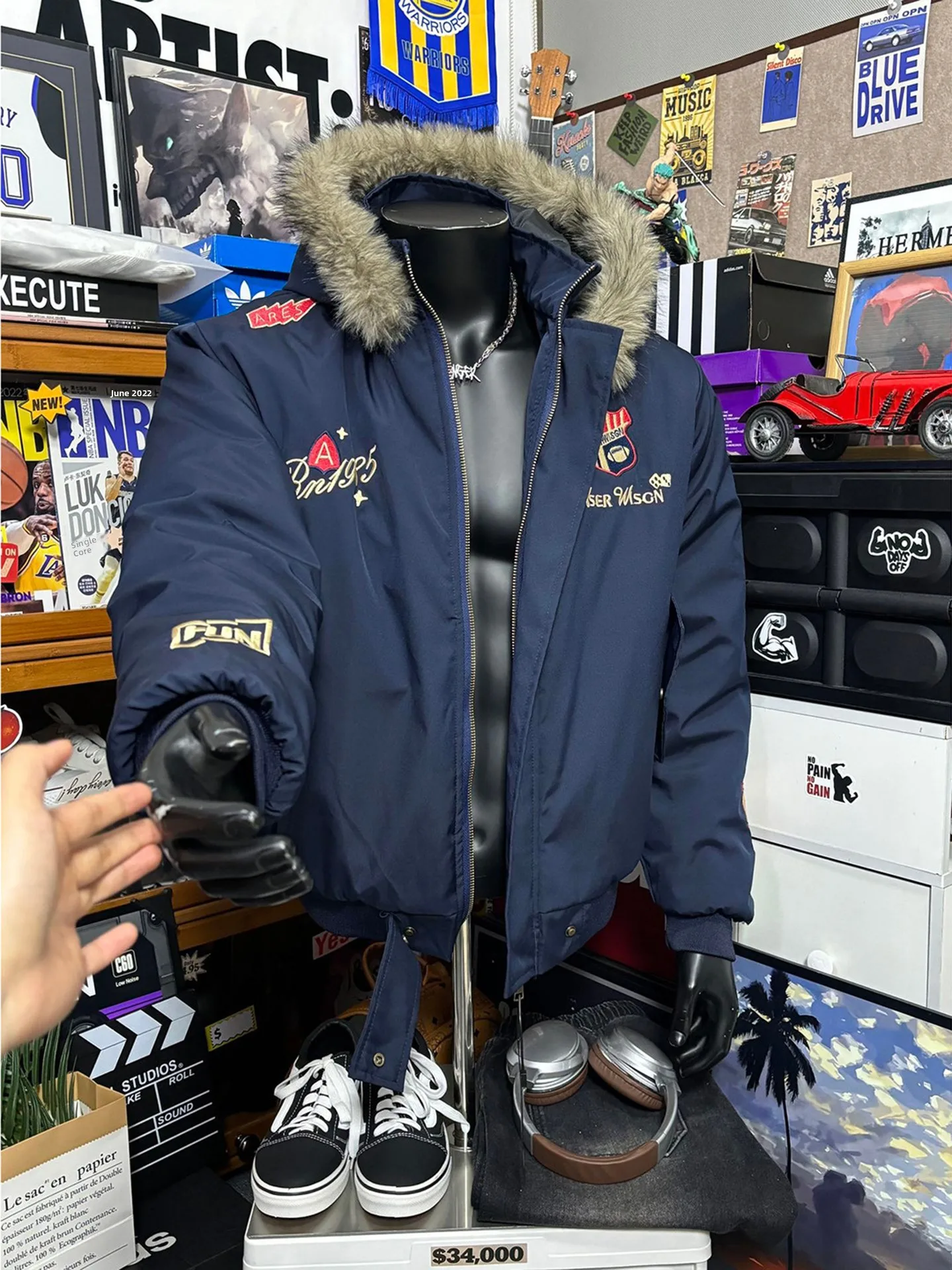 Retro American Embroidered Patch Cotton Jaet Men's Winter Removable Hood Fur Collar Cleanfit Coat Polyester Fiber Long Sve
Retro American Embroidered Patch Cotton Jaet Men's Winter Removable Hood Fur Collar Cleanfit Coat Polyester Fiber Long Sve