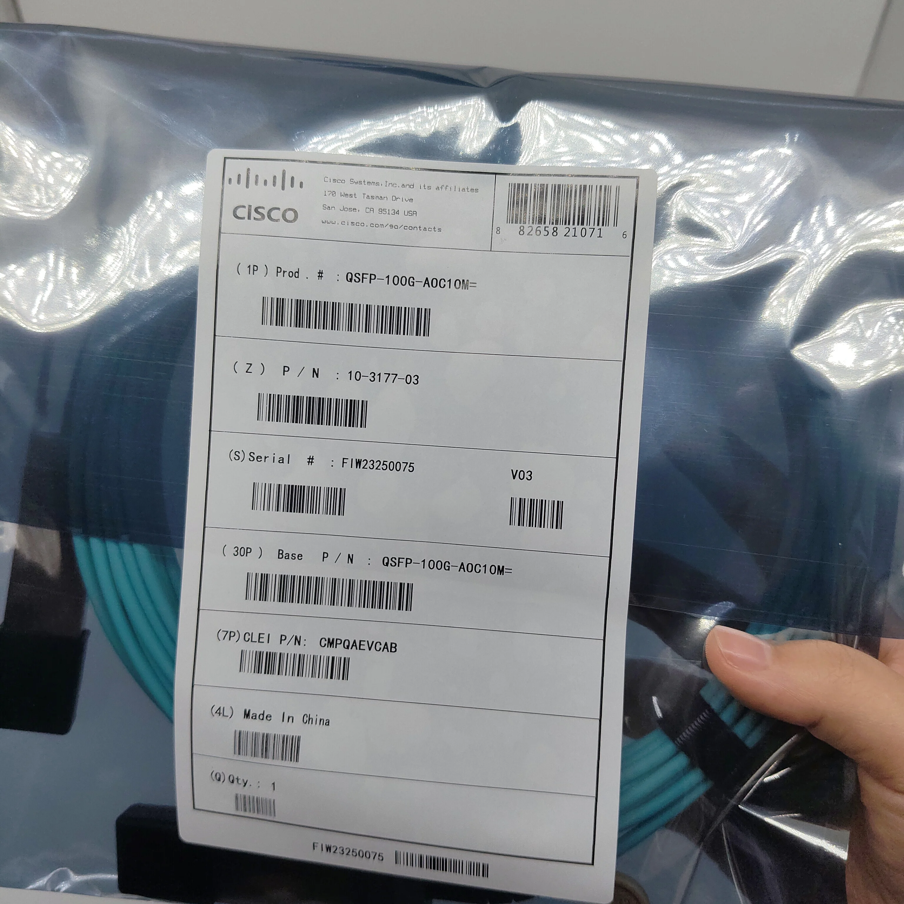 Новый оригинальный оптический кабель CISCO QSFP-100G-AOC10M
Новый оригинальный оптический кабель CISCO QSFP-100G-AOC10M