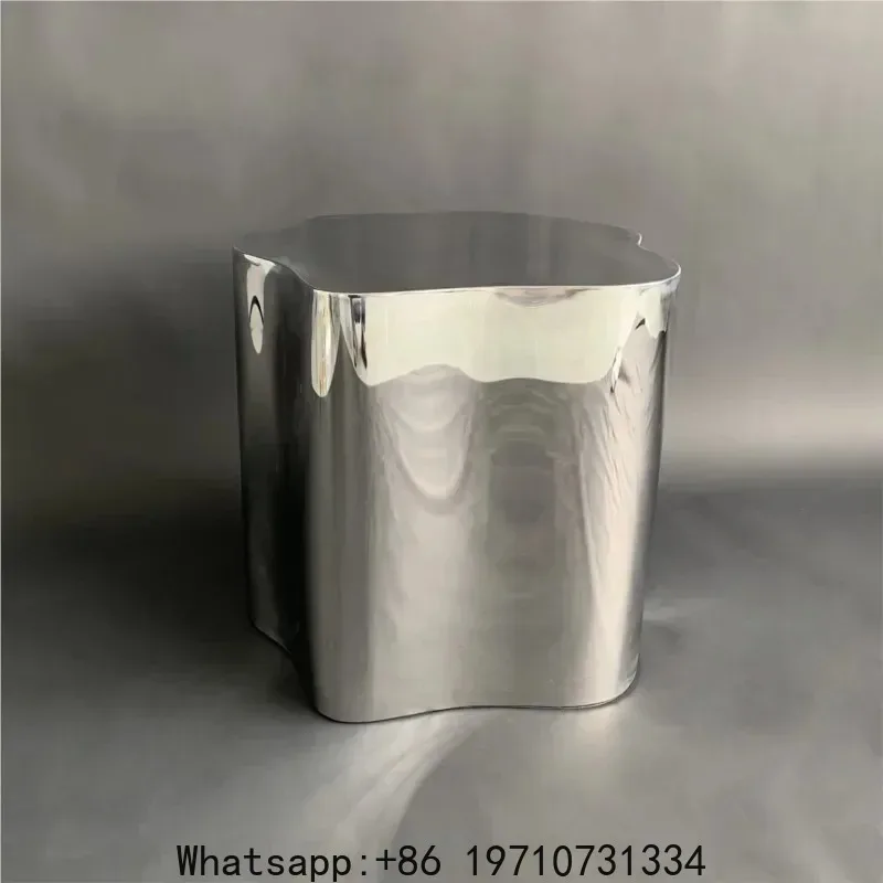Light Luxury Cloud Coffee Table Creative Living Room Special-shaped Stainless Steel Edge Several Bedroom Bedside Storage Tables
Light Luxury Cloud Coffee Table Creative Living Room Special-shaped Stainless Steel Edge Several Bedroom Bedside Storage Tables