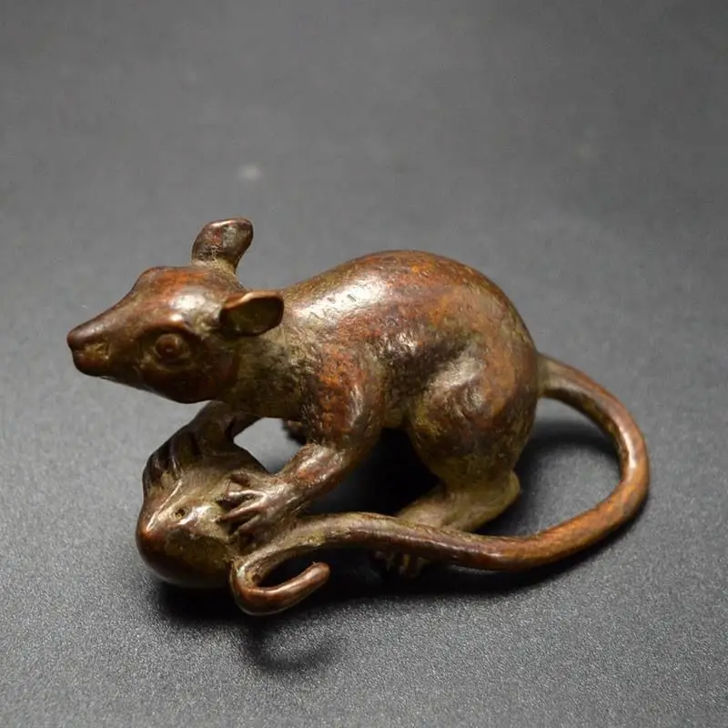 Vintage Brass Rat Peach Incense Holder Chinese Zodiac Figurine Desk Decor
Vintage Brass Rat Peach Incense Holder Chinese Zodiac Figurine Desk Decor