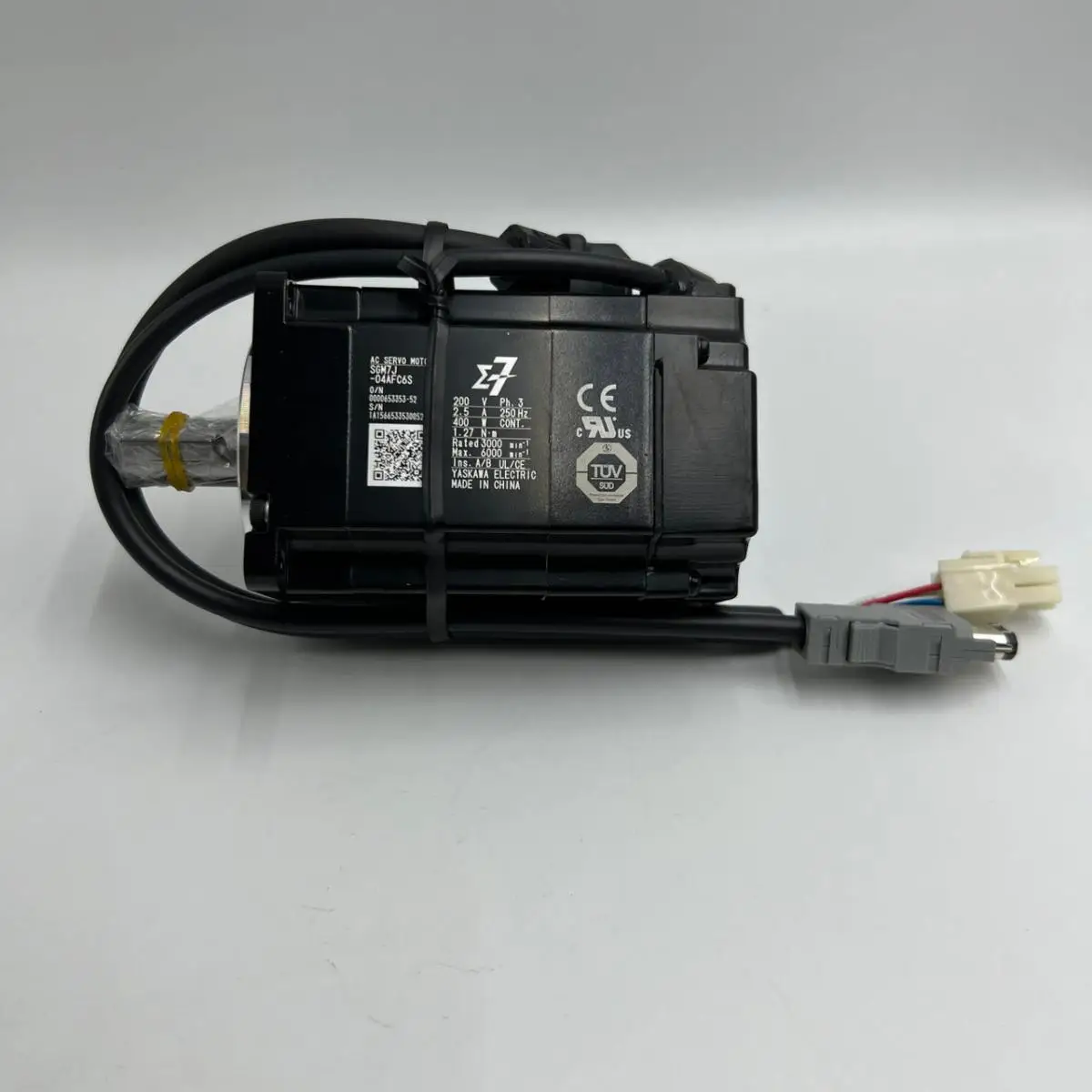 SGM7J-04/02AF7C6S/06/08AFC6E Yaskawa Servo Motor AFD21/41/61/7 A/7G/7W
SGM7J-04/02AF7C6S/06/08AFC6E Yaskawa Servo Motor AFD21/41/61/7 A/7G/7W