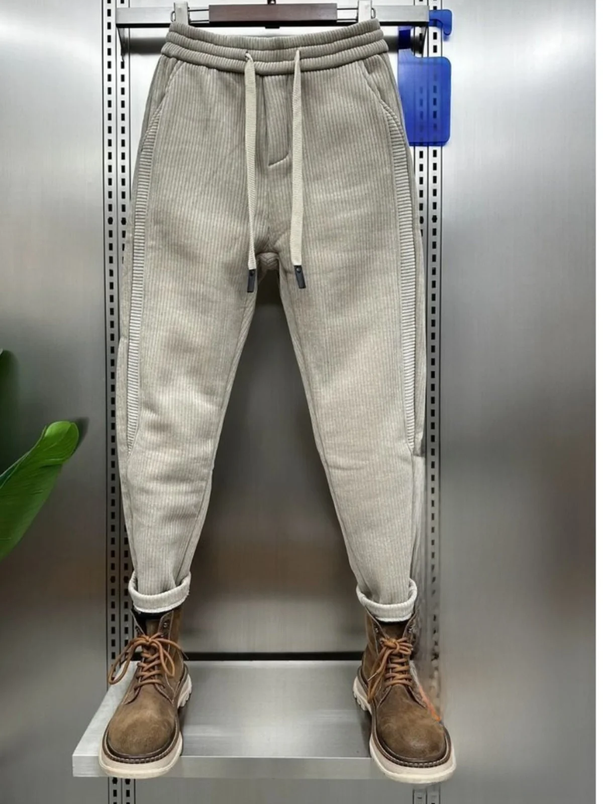 Men's Fce Lined Slim Fit Casual Pants Autumn Winter Faion Patchwork Spor Harajuku Sle Light Luxury Velvet Long Trousers
Men's Fce Lined Slim Fit Casual Pants Autumn Winter Faion Patchwork Spor Harajuku Sle Light Luxury Velvet Long Trousers