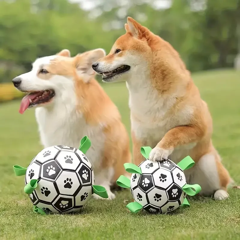 1pc Durable Football Design Pet Toy With Straps Dog Chewing Ball Toy For Training Playing Teeth Cleaning, Interactive Fetch Pet
1pc Durable Football Design Pet Toy With Straps Dog Chewing Ball Toy For Training Playing Teeth Cleaning, Interactive Fetch Pet