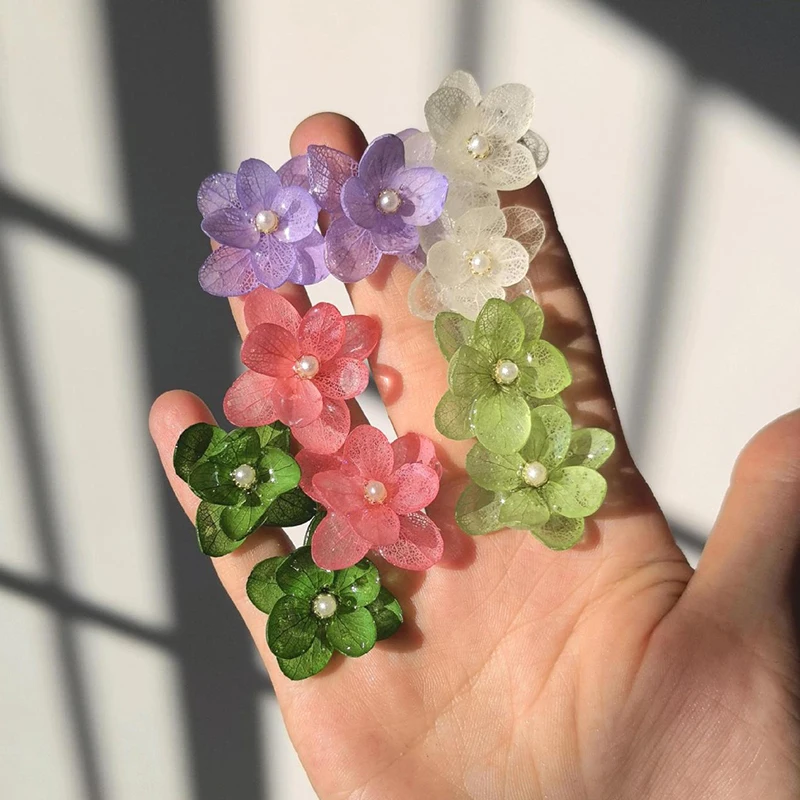 Unique Natural Hydrangea Flower Earrings Handmake Epoxy Resin Natural Flower Earrings Wholesale Colored Floral Statement Jewelry
Unique Natural Hydrangea Flower Earrings Handmake Epoxy Resin Natural Flower Earrings Wholesale Colored Floral Statement Jewelry