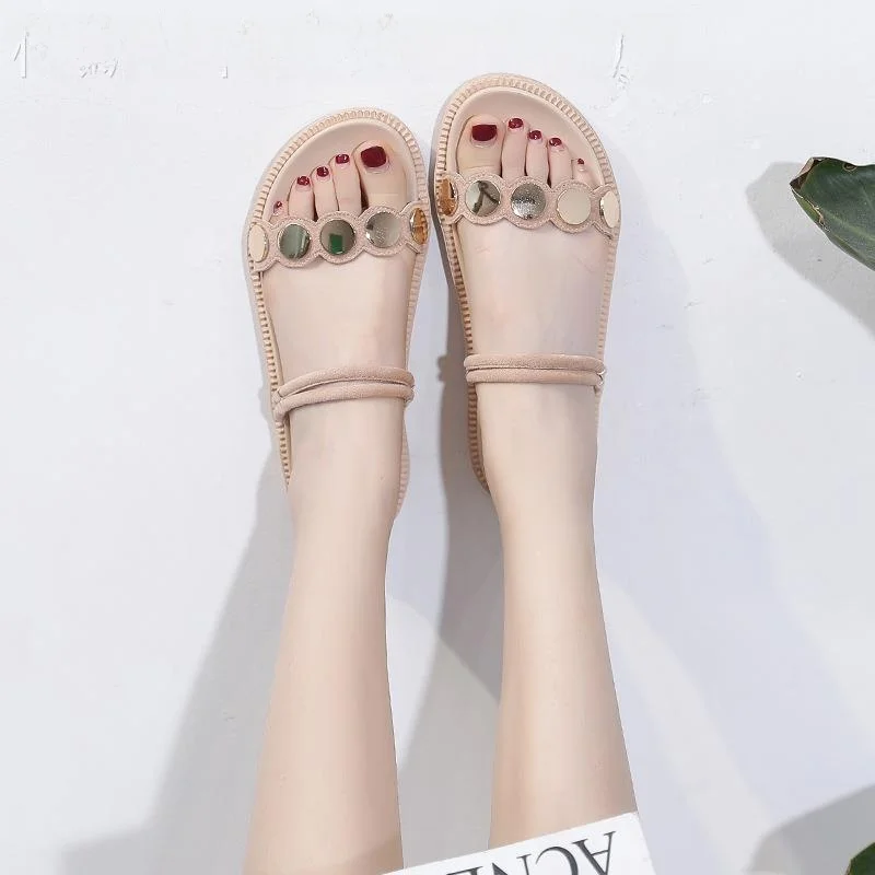 Two-Way Wearable Summer Sandals Women's Slippers Toe Flat Bottom Student Versatile Korean Style Large Size Shoes
Two-Way Wearable Summer Sandals Women's Slippers Toe Flat Bottom Student Versatile Korean Style Large Size Shoes