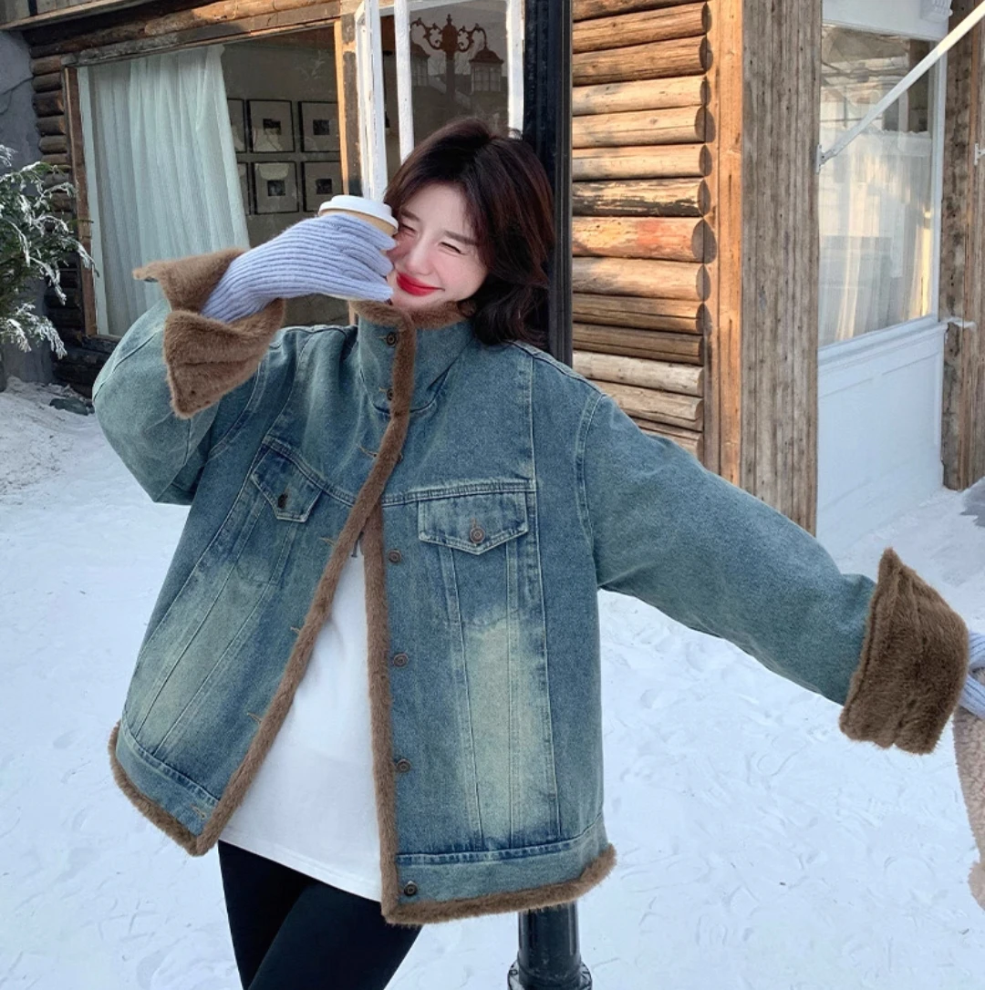 Denim Coat With Real Sheep Lamp Winter Fur Plush Womens Autumn Regular Fit Elegant Preppy Style Urban Social Anti-Odor Patchwork
Denim Coat With Real Sheep Lamp Winter Fur Plush Womens Autumn Regular Fit Elegant Preppy Style Urban Social Anti-Odor Patchwork