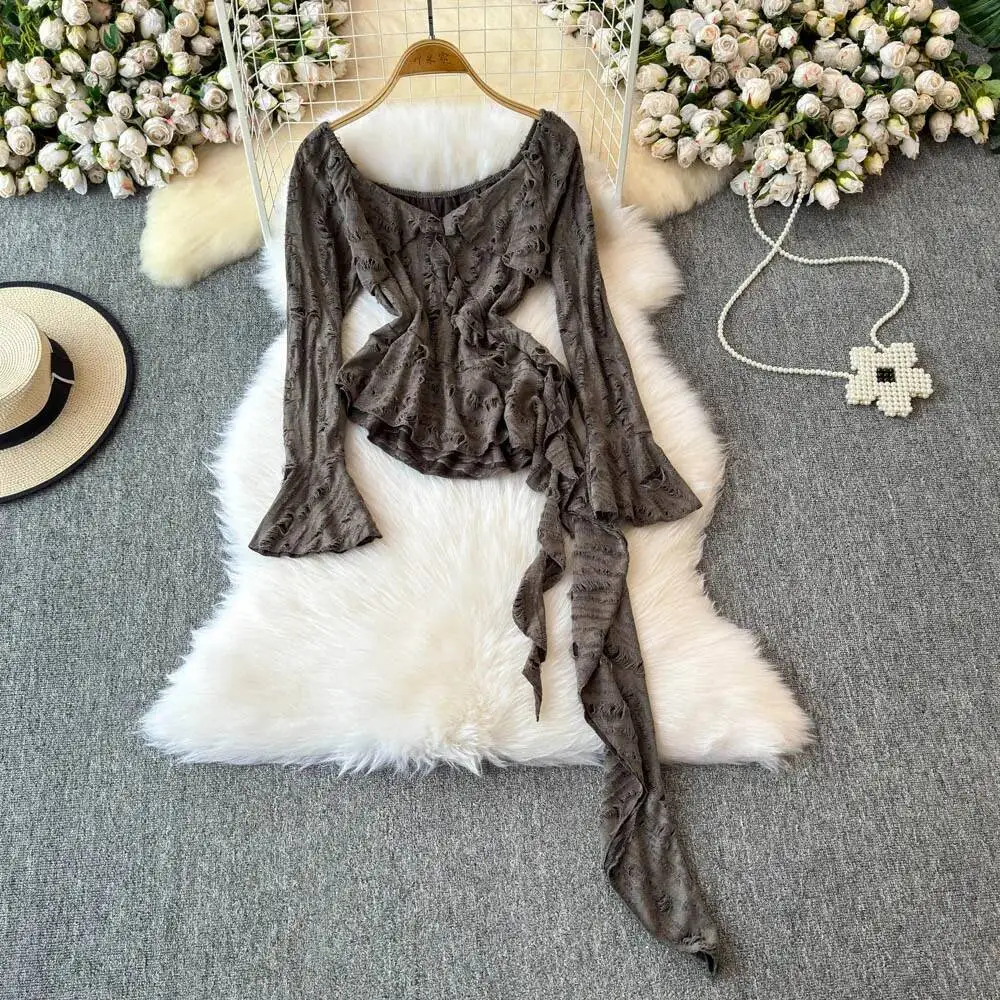 BabYoung винтажная уличная одежда нестандартной формы, готическая рубашка с расклешенными рукавами и крючками, элегантный универсальный топ с оборками, Fairycore Commuter Mujer 
BabYoung винтажная уличная одежда нестандартной формы, готическая рубашка с расклешенными рукавами и крючками, элегантный универсальный топ с оборками, Fairycore Commuter Mujer