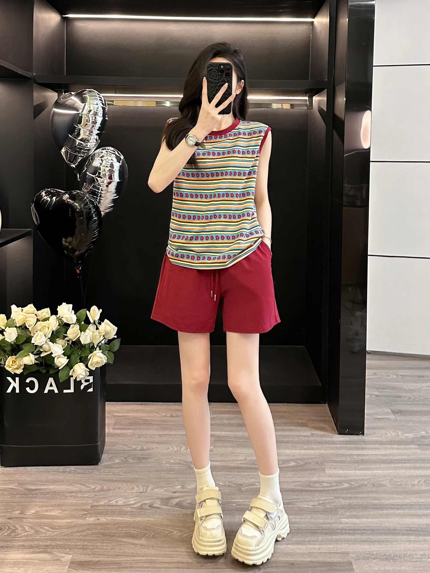 Повседневный комплект спортивной одежды для женщин, лето 2022, антивозрастной комплект для похудения ort Sve orts Fitn, комплект из двух предметов для бега, круглый Ne
Повседневный комплект спортивной одежды для женщин, лето 2022, антивозрастной комплект для похудения ort Sve orts Fitn, комплект из двух предметов для бега, круглый Ne